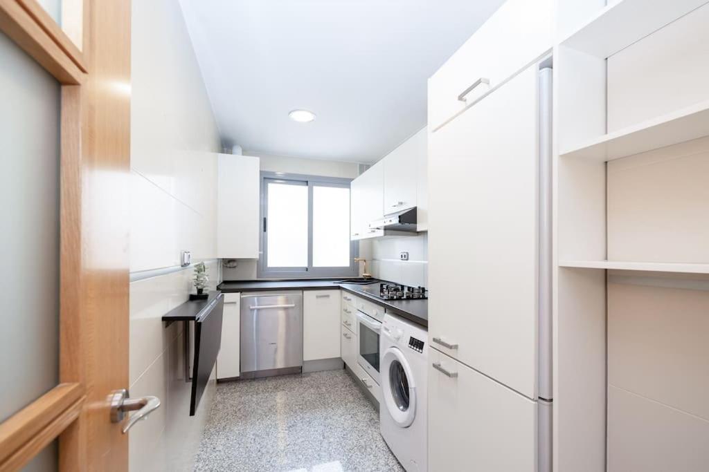 Acogedor Apartamento Pleno Centro De Granada Y Parking Экстерьер фото